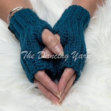 The Wedgewood Fingerless Gloves