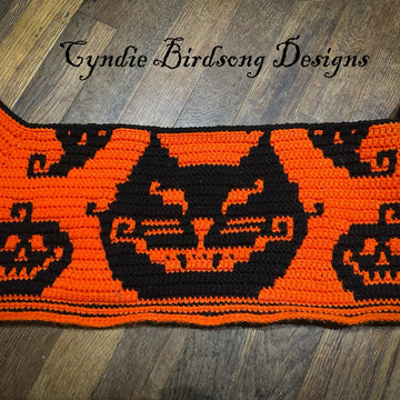 Retro Halloween Holiday Tree Skirt