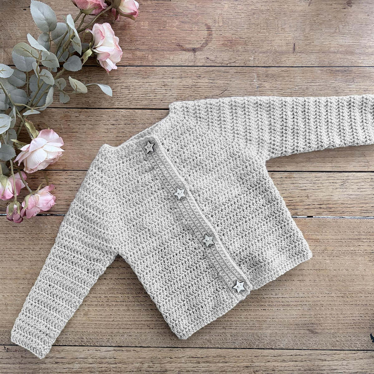 Simple Crochet Baby Cardigan - 0001