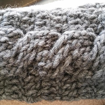 Bulky cable ear warmer / headband