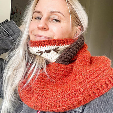 Reed fox hooded cowl