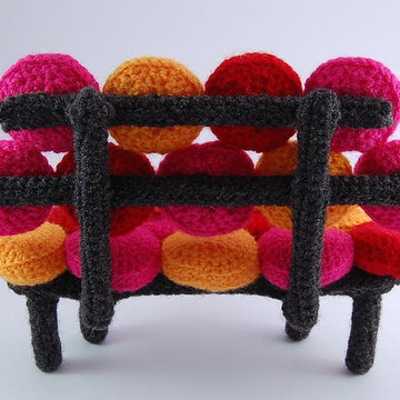 Amieggs bubbly sofa