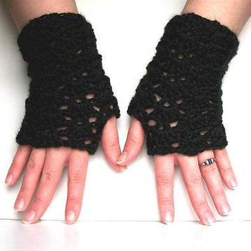 Short Shell Lace Gloves