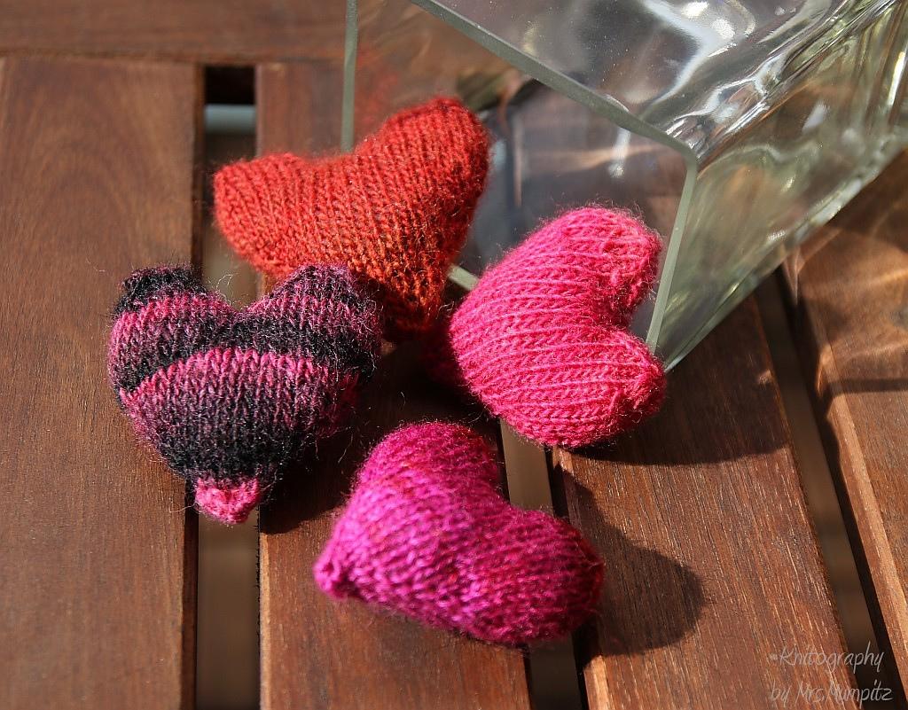 Knit hearts to be my Valentine