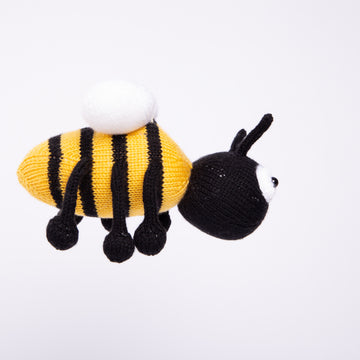 Honey the Bee in Deramores Studio DK Acrylic - Downloadable PDF