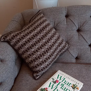 Woodside Pillow