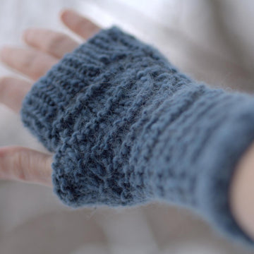Avion Mitts