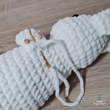 Beryl the Bunny - US Terminology - Amigurumi