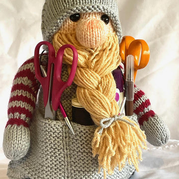 Mr and Mrs Gnome Tidy