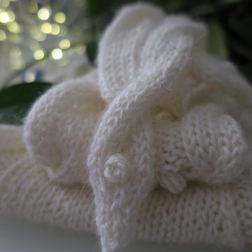 Rose and Pearls Scarf