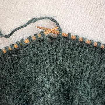 Toby pixie bonnet