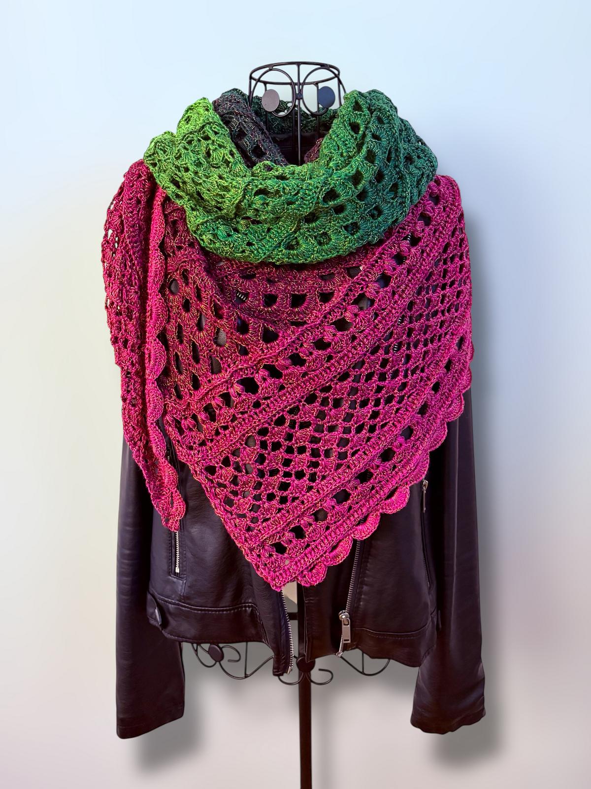Triangular Scarf "Dryope"