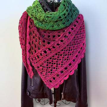 Triangular Scarf "Dryope"