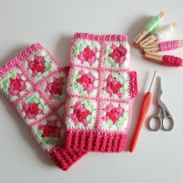 Rose Mitts, Cowl & Hot water bottle cover