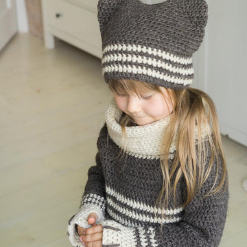 Tigger Cat Sweater and Hat Set