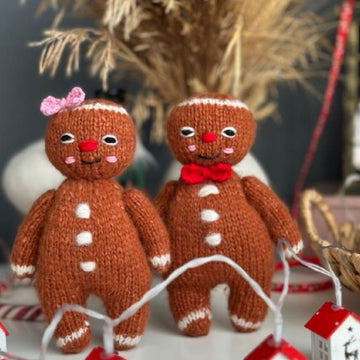 Gingerbread Man knitting toy pattern - 2 needles version