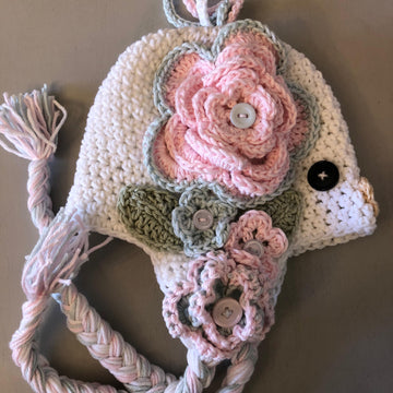 Baby bird crochet hat