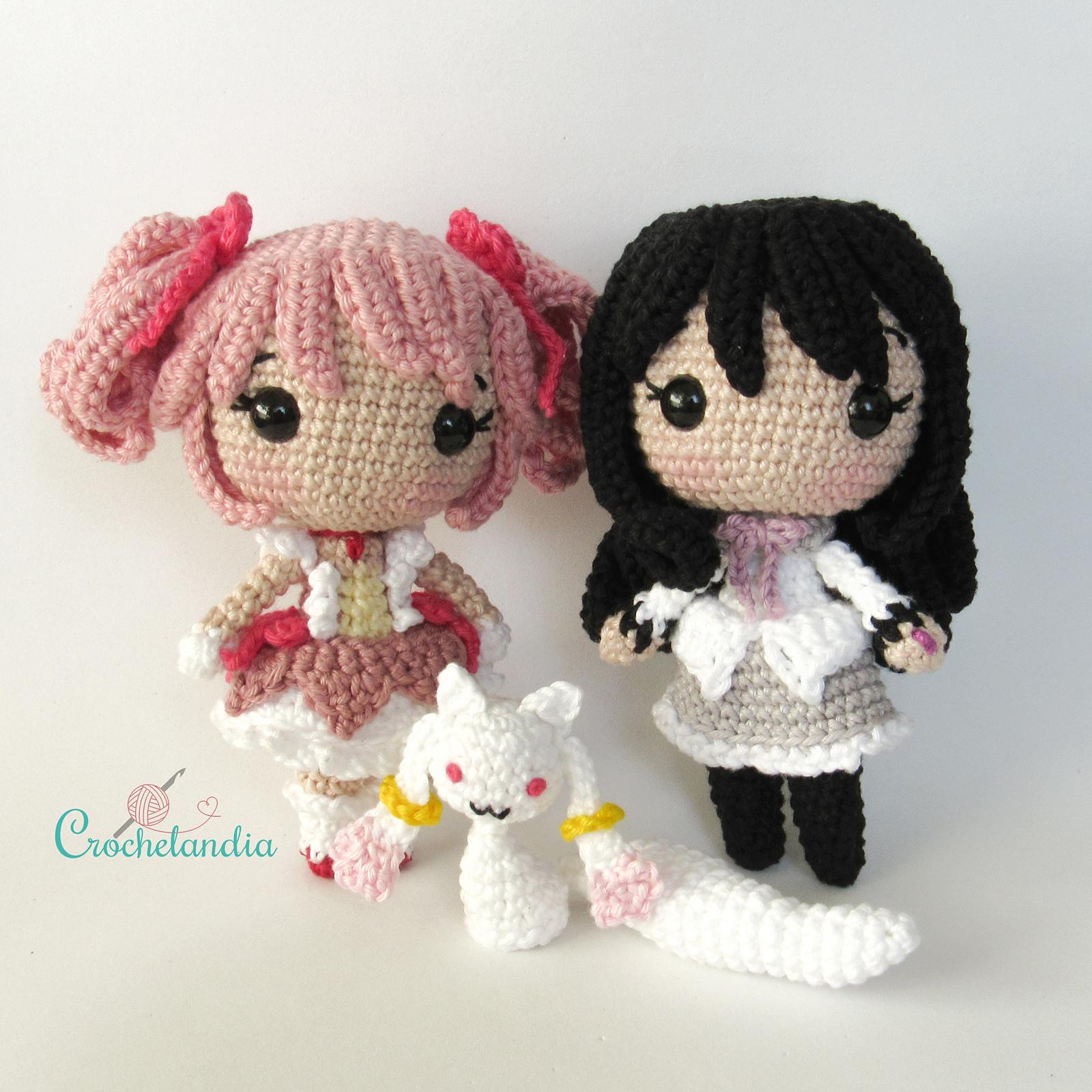 Homura amigurumi doll - crochet pattern by Crochelandia