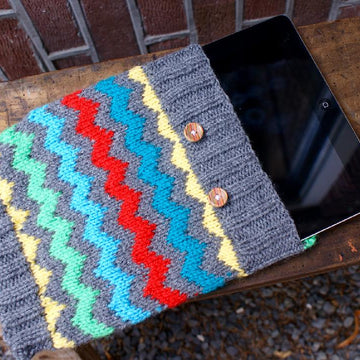 Chevron Madness iPad sleeve
