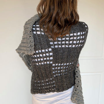 Checkerboard Wrap Shawl: Easy Crochet Shawl Pattern