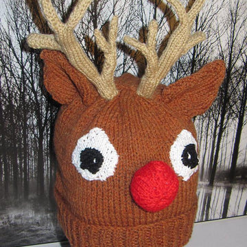 RUDOLPH REINDEER CHRISTMAS BEANIE HAT