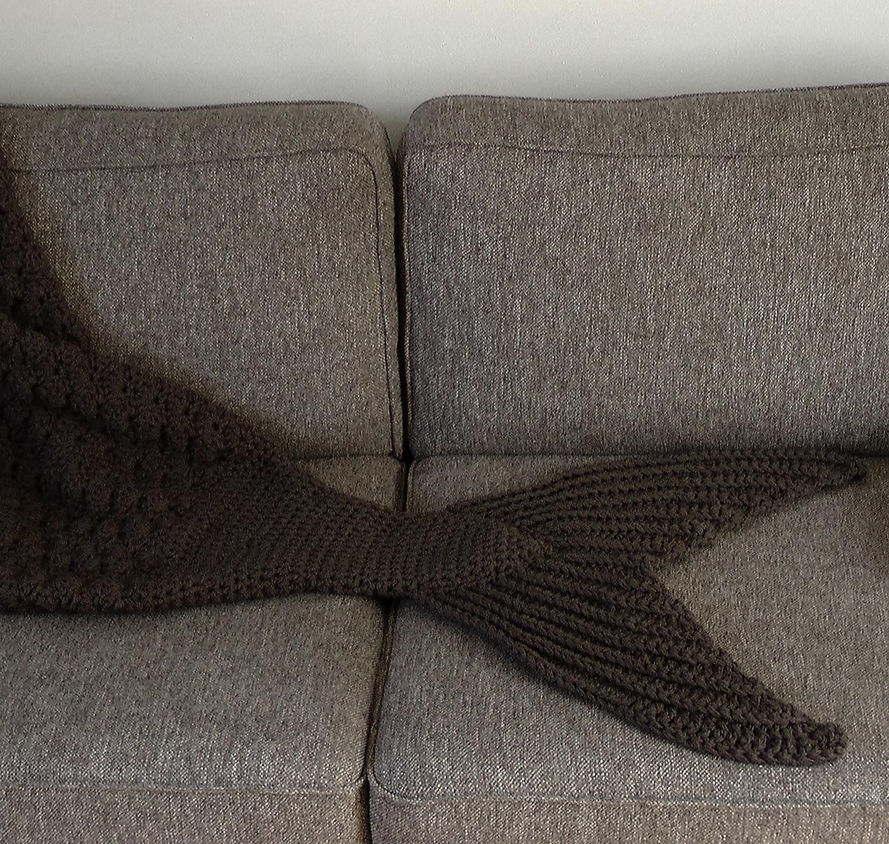Melody Mermaid Tail Blanket