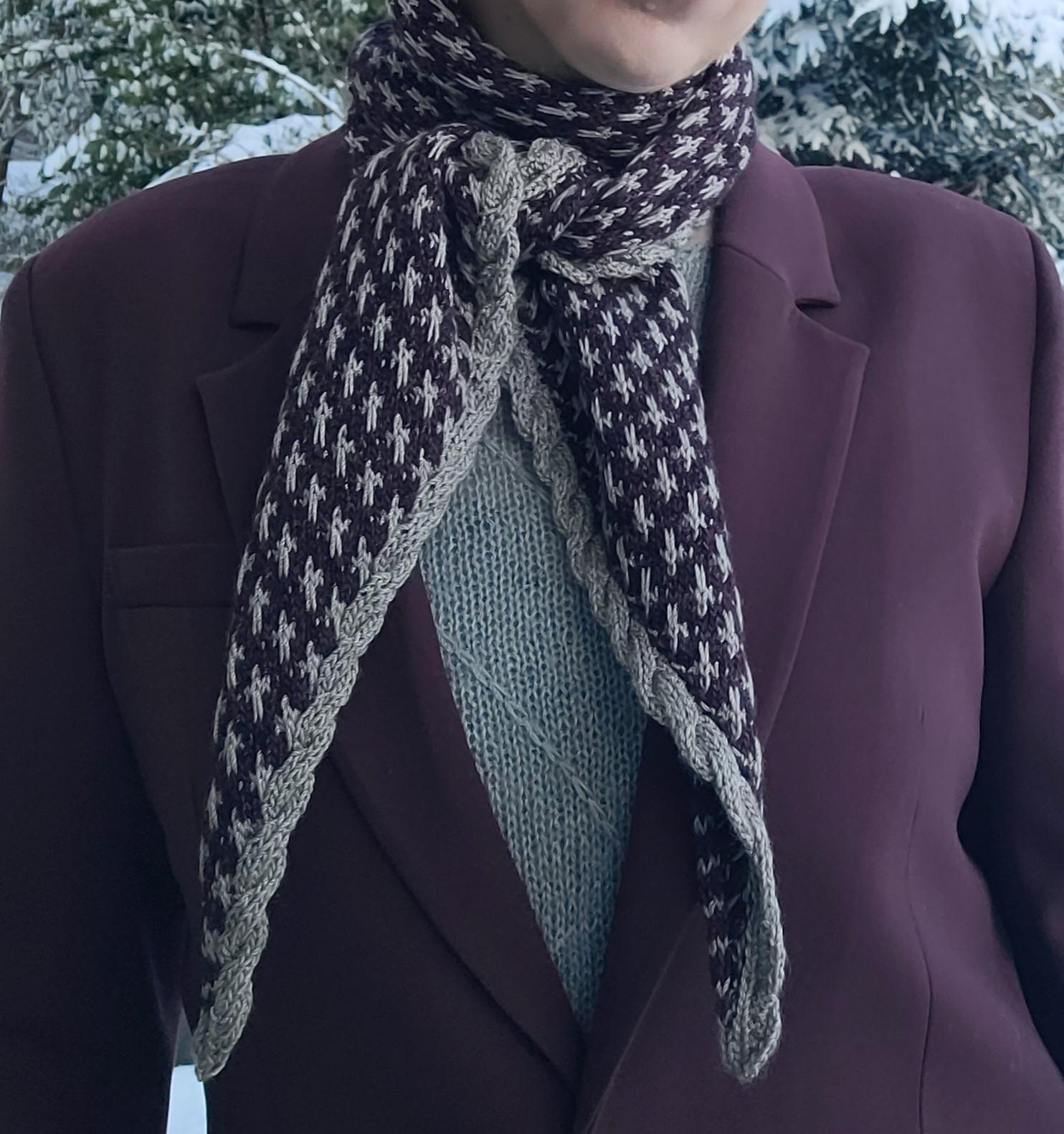 Navigate Scarf