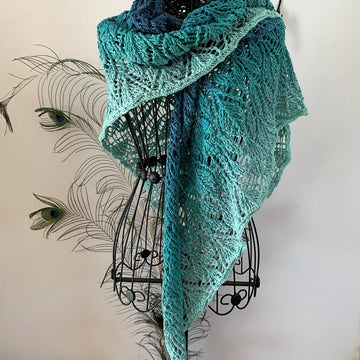 Triangular scarf "Perimede"