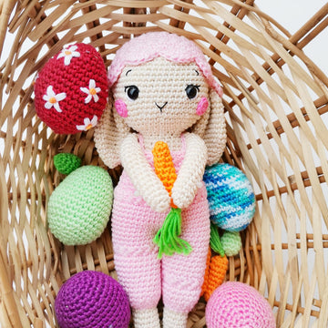 Daisy the Easter Bunny
