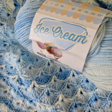 Shells and Cream Baby Blanket – Easy Center‑Out Crochet Pattern (DK Weight)