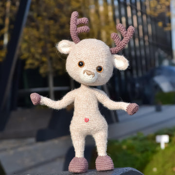 Little Reindeer Crochet Pattern, amigurumi toy PDF