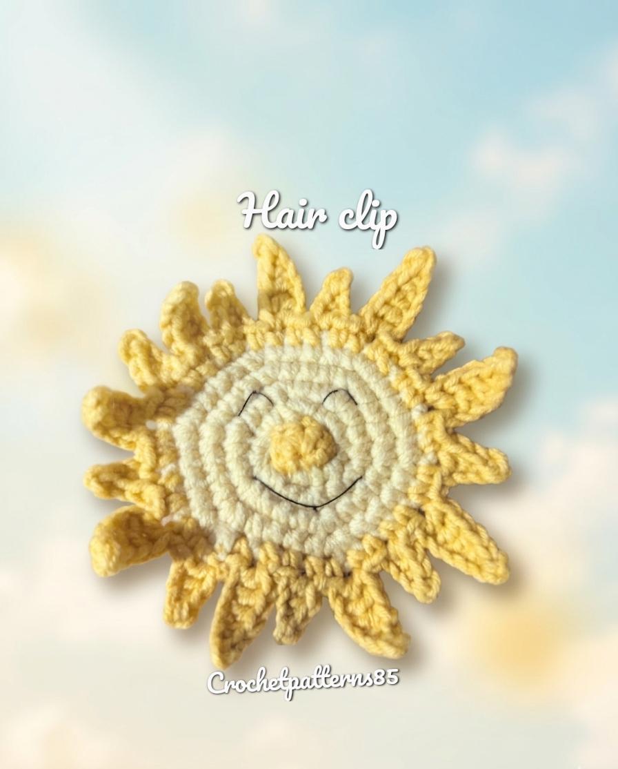 Sunny Flower Hair Clip English-US