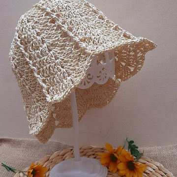 Crochet Summer Hat with Paper Yarn