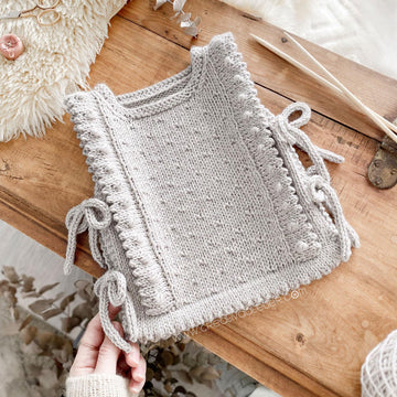 6 sizes – PLUMETI knit vest pattern