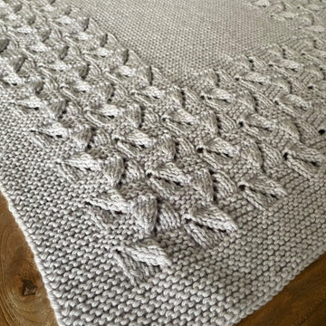 Aran Lace Baby Blanket BJ84