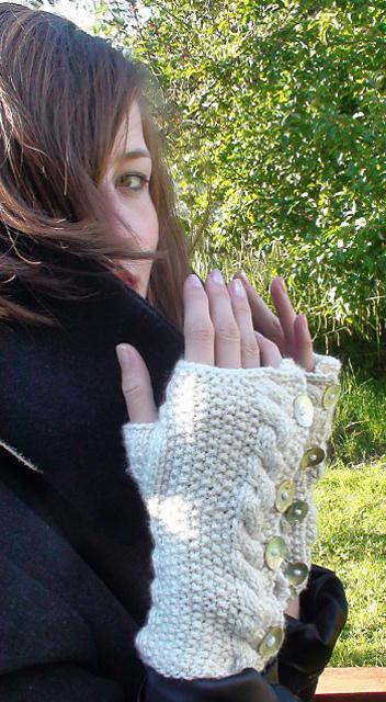 Gilda Gloves