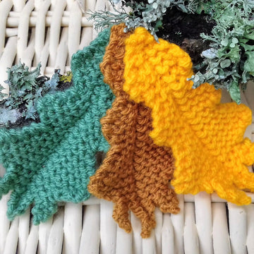 Oak Leaves & Acorns