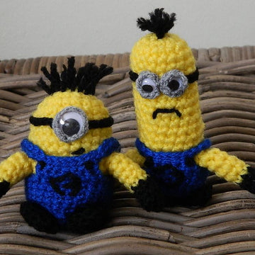 Despicable Me Minion amigurumi crochet plush