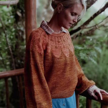 Blath flower sweater