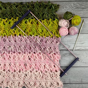 Hairpin Lace Cowl