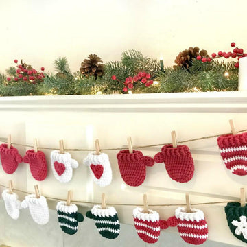 Christmas Mitten Garland