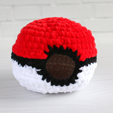 Pokeball gecko hide House