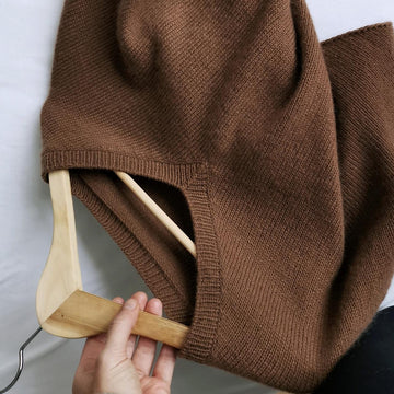 ROBIN Sweater I V-Neck