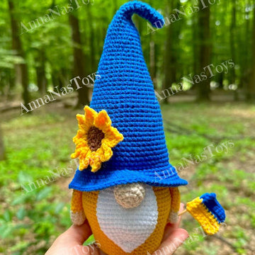 Patriotic gnome of Ukraine