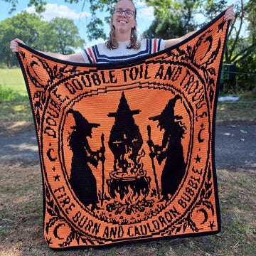 Macbeth Witches | Shakespeare Halloween Blanket