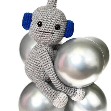 Robot curtain tieback