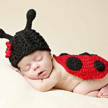 Newborn Ladybug Hat and Bottom Cover