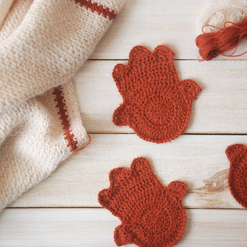 Crochet Hand of Fatima