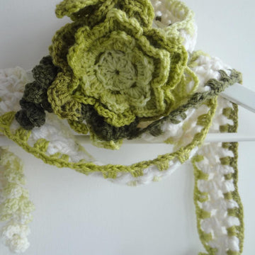 Winter Rose Lariat
