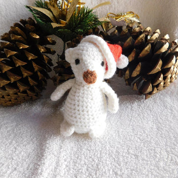 Little Christmas Bear amigurumi